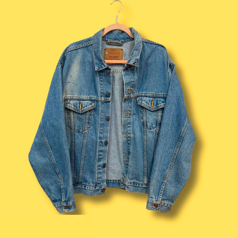 Levi’s denim jacket - Large